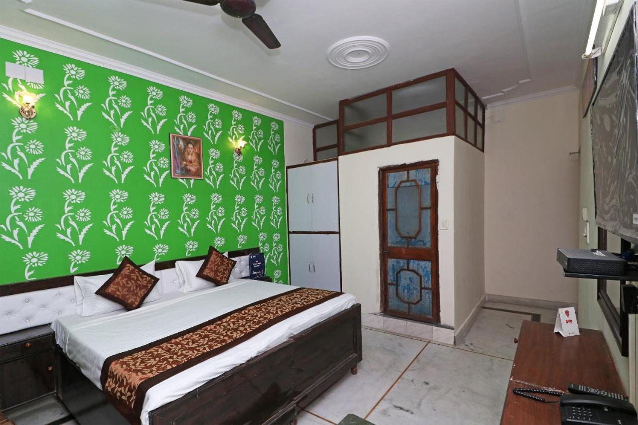 Hari Villa Residency --Near Noida Indoor Stadium Екстер'єр фото